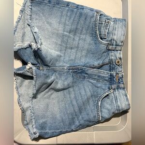 Denim&Co Light Blue Frayed Jean Shorts